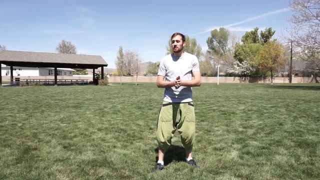 PARKOUR SAFETY ROLLS Tutorial - Forward Roll, Side Roll, Back Roll смотреть онлайн