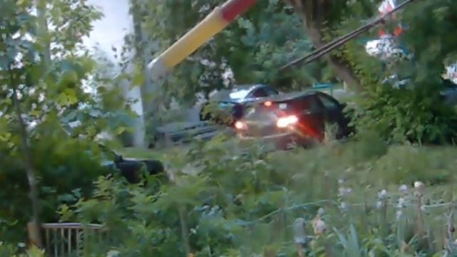 Под окном 2023 июнь 11 - 13 Яндекс такси 805 ДОЗАправщики Летуны Мойка смотреть онлайн