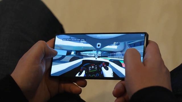 ИГРОФОН с КУЛЕРОМ - Смартфон Red Magic 8 Pro | Обзор смотреть онлайн