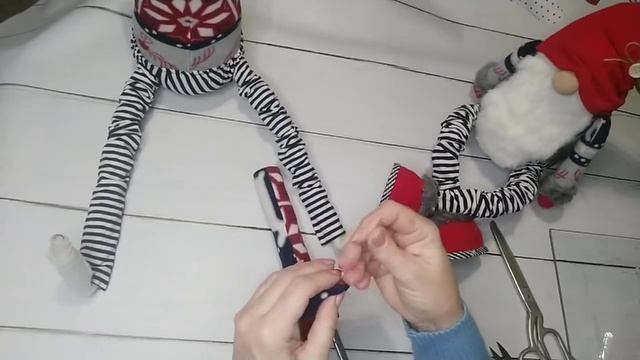 Новогодний скандинавский гном смотреть онлайн