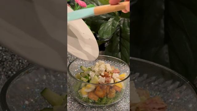 Salat Izabella смотреть онлайн