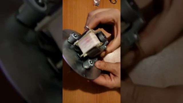 Видео обзор дымососа RR152 смотреть онлайн