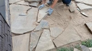 Укладка радужного плитняка своими руками