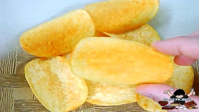 ЧИПСЫ PRINGOOOALS PAPRIKA [ПРИНГЛС СО ВКУСОМ ПАПРИКИ] смотреть онлайн