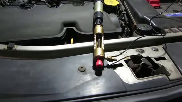 Как проверить катушки зажигания Лада Ларгус, Лада Веста двигатель 21129 разрядником.