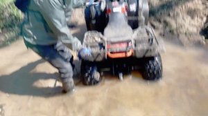 Месим грязь на квадроцикле Kayo Bull 2b (150)