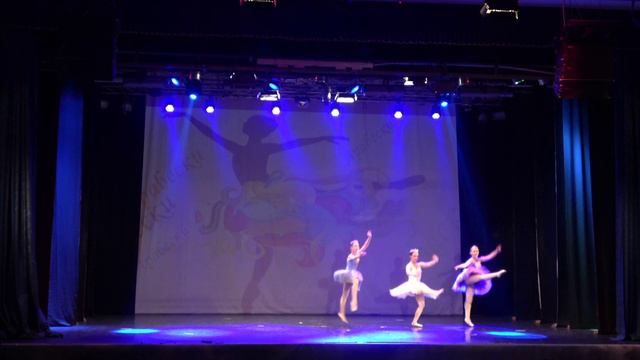 ПА ДЕ ТРУА ИЗ БАЛЕТА «БАЯДЕРКА» смотреть онлайн