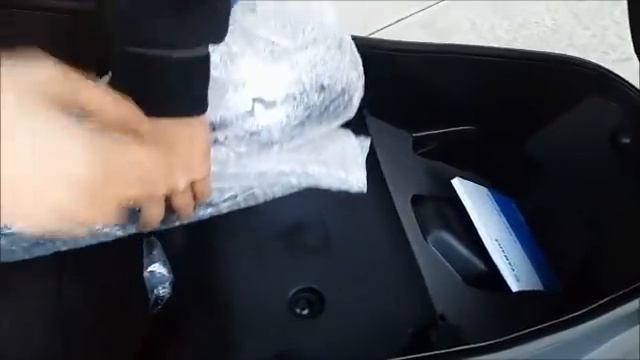 Yamaha X-max 400 2018  Recensione Prova Test Prezzo - Review