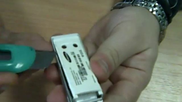 Разборка модема Samsung SWC-U200 (YOTA) для ремонта USB смотреть онлайн