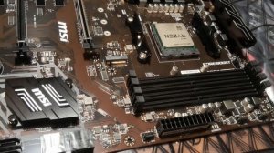 Установка башенного кулера на АМ4 , как не сломать плату ?  PcCOOLER GI-X5R