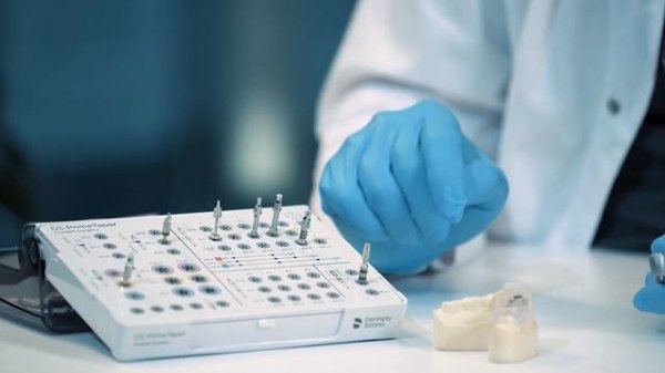 Guided DS PrimeTaper – Surgical hands-on demonstration