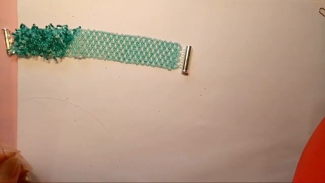 Браслет из бисера . смотреть онлайн