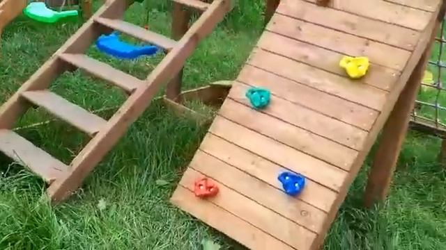 Детская площадка смотреть онлайн