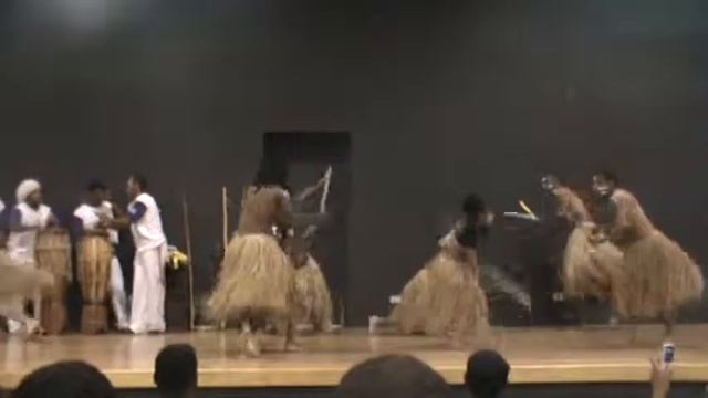 Maculele Forças Unidas смотреть онлайн