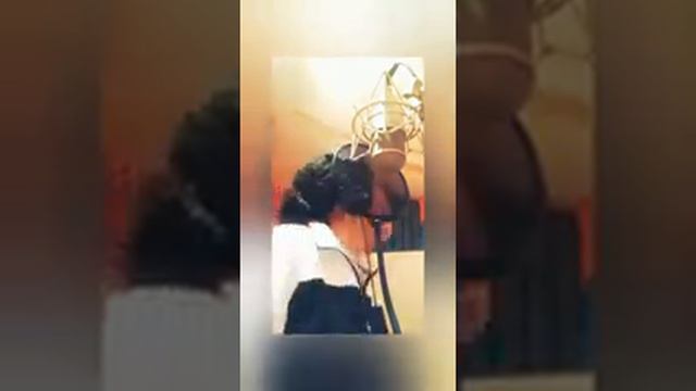 CALIDO AMOR-SALSA DURA смотреть онлайн