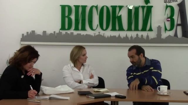 Віктор Шендерович в гостях у газети "Високий Замок" смотреть онлайн
