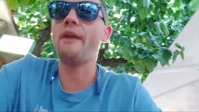 Пауза В Испании(СТРИМ) смотреть онлайн