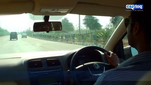 Skoda Rapid video review by CarToq.com - Full road test of the Skoda Rapid sedan смотреть онлайн