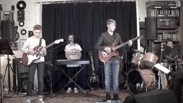 "Позади крутой поворот." сл.А.Монастырев,муз.И.Саруханов. Группа "Stop time band." смотреть онлайн