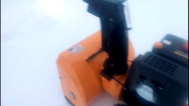 Обзор снегоуборщика гусеничного GardenPRO.