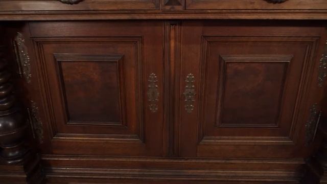 Антикварный буфет с лучковым карнизом смотреть онлайн