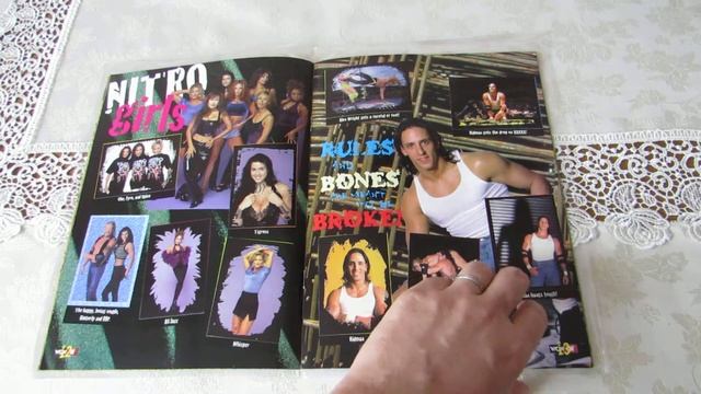 Изнутри #6 — WCW/NWO Sticker Book (альбом для наклеек Титаны Рестлинга) смотреть онлайн