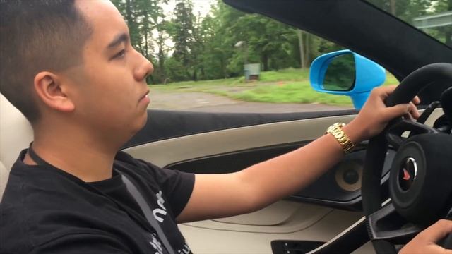 Driving A Mclaren to High School at 16! Funny Supercar Reactions!! смотреть онлайн