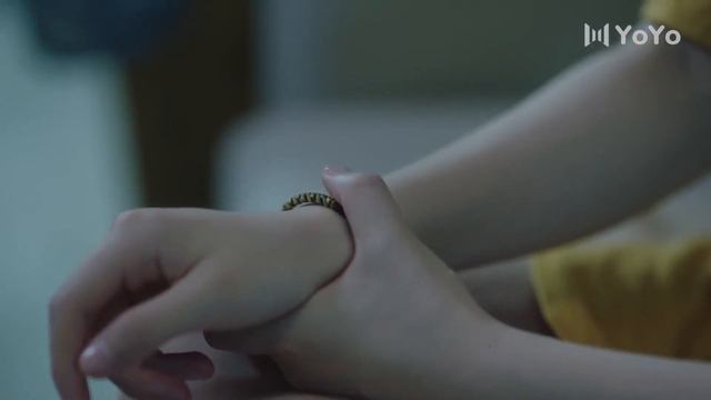 灰姑娘帮失忆的霸道总裁拍照，制作寻人启事，却被拽倒在他身上💖𝙋𝙡𝙚𝙖𝙨𝙚 𝙁𝙚𝙚𝙡 𝘼𝙩 𝙀𝙖𝙨𝙚, 𝙈𝙧. 𝙇𝙞𝙣𝙜 一不小心捡到爱💋Chinese Drama смотреть онлайн