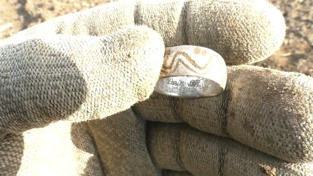 ТАКИЕ СИГНАЛЫ НА КОПЕ ЖДЕТ КАЖДЫЙ ИЗ НАС!!! смотреть онлайн