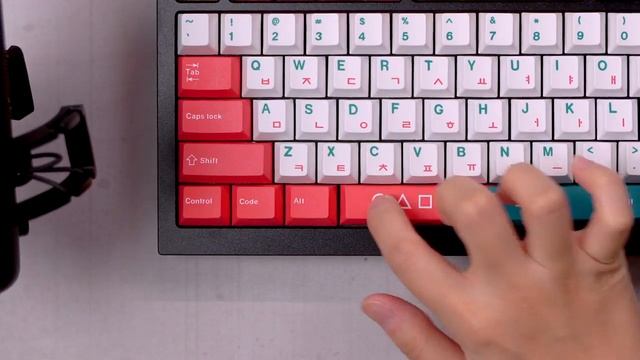 The $456 Squid Game Keychron Q1 Keyboard - it sounds amazing! | xmas giveaways смотреть онлайн