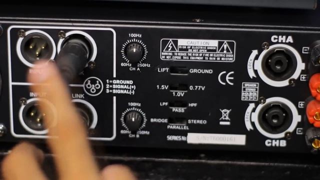 BASIC POWER AMP SETUP - Mixer & Speaker Connection | Stereo-Parallel-Bridge Mode Guide | TUT смотреть онлайн