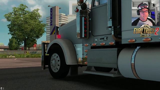 EURO TRUCK SIMULATOR 2 MOD REVIEW | Freightliner Classic XL V3.2 | SNEAK PEEK