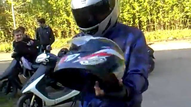 Краш тест китайского шлема Yema смотреть онлайн