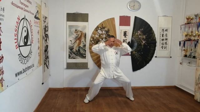 Ба Дуань Цзин - показательное видео для 1-го Всероссийского турнира по Даоинь Яншен Гун и Цигун.