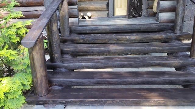 Уличная лестница из брёвен лиственницы смотреть онлайн