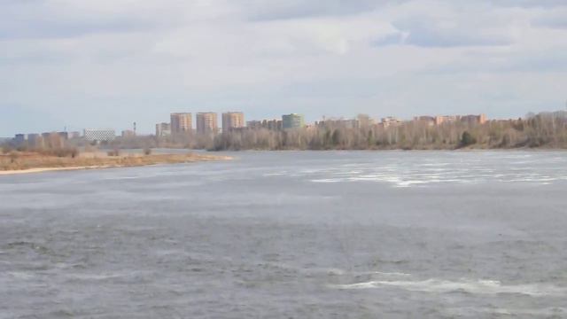 21.04.2015 - открытие щитов на плотине Иваньковской ГЭС смотреть онлайн