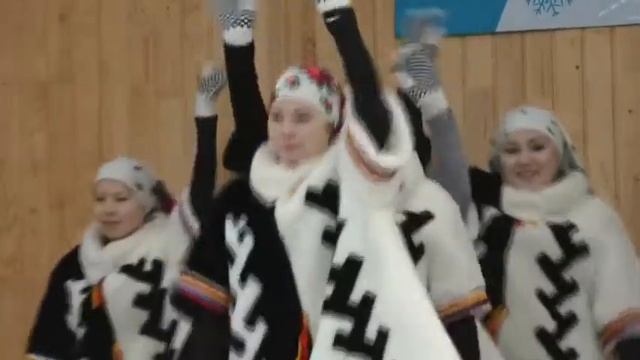 MinFin.Танцуй: Танец "Куклы акани" смотреть онлайн