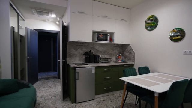 Уютная студия у канатной дороги смотреть онлайн