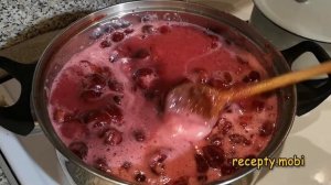 Простой рецепт вишни с желатином на зиму (без косточки)