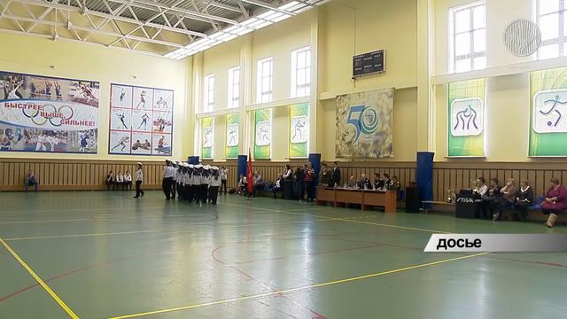 Подготовка к смотру песни и строя в Мирном смотреть онлайн
