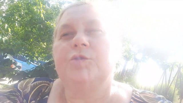 БОГАТАЯ ЖИЗНЬ БЕДНЯКА. КОКТЕЙЛЬ, КЛУБНИКА, ШАМПУНЬ, КОНДИЦИОНЕР, КРАСКА ДЛЯ ВОЛОС. смотреть онлайн