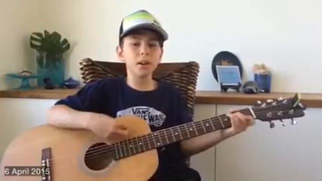 9 year old Ocean playing acoustic guitar Riptide by Vance Joy смотреть онлайн