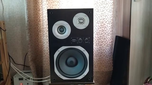 Hitachi (Lo-D) HS-450 смотреть онлайн