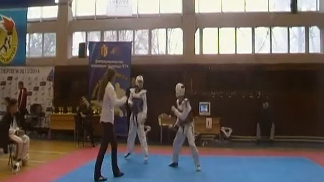 Бой 020 Золотой Даянг 2013 Taekwondo WTF Даянг №1 смотреть онлайн