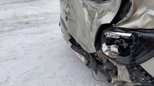 Renault Sandero 2016г смотреть онлайн