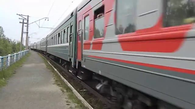 ЭП2К-046 и ВЛ11, о.п. Привокзальная