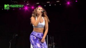 ELLA EYRE - We Dont Have ToTake Our Clothes Off  LIVE @ V FESTIVAL 2017