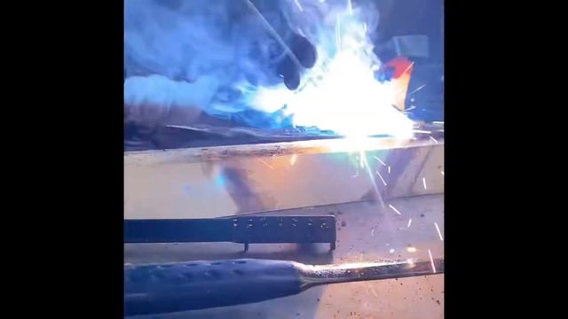 Part 2 ROHR smini 140amp welder смотреть онлайн
