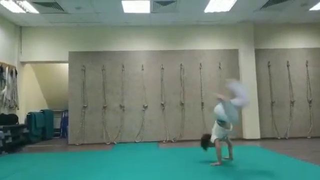 Artem Berezin. 10 years old. So Forca. Cobras. Solo. Capoeira. смотреть онлайн