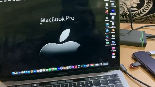 How To Fix 2020 MacBook Air BOOT LOOP Problem смотреть онлайн